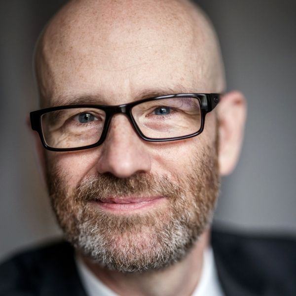 Dr. Peter Tauber Dr. Peter Tauber